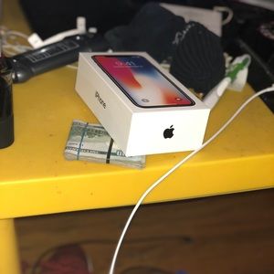 Meet your Posher, Mel